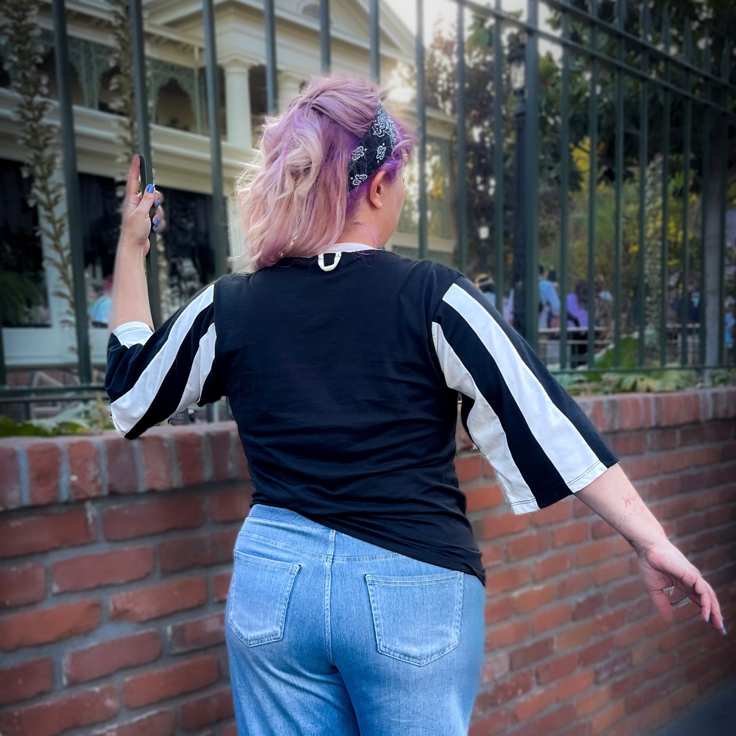 PRE-ORDER The Skelly Tee - Women's Fit