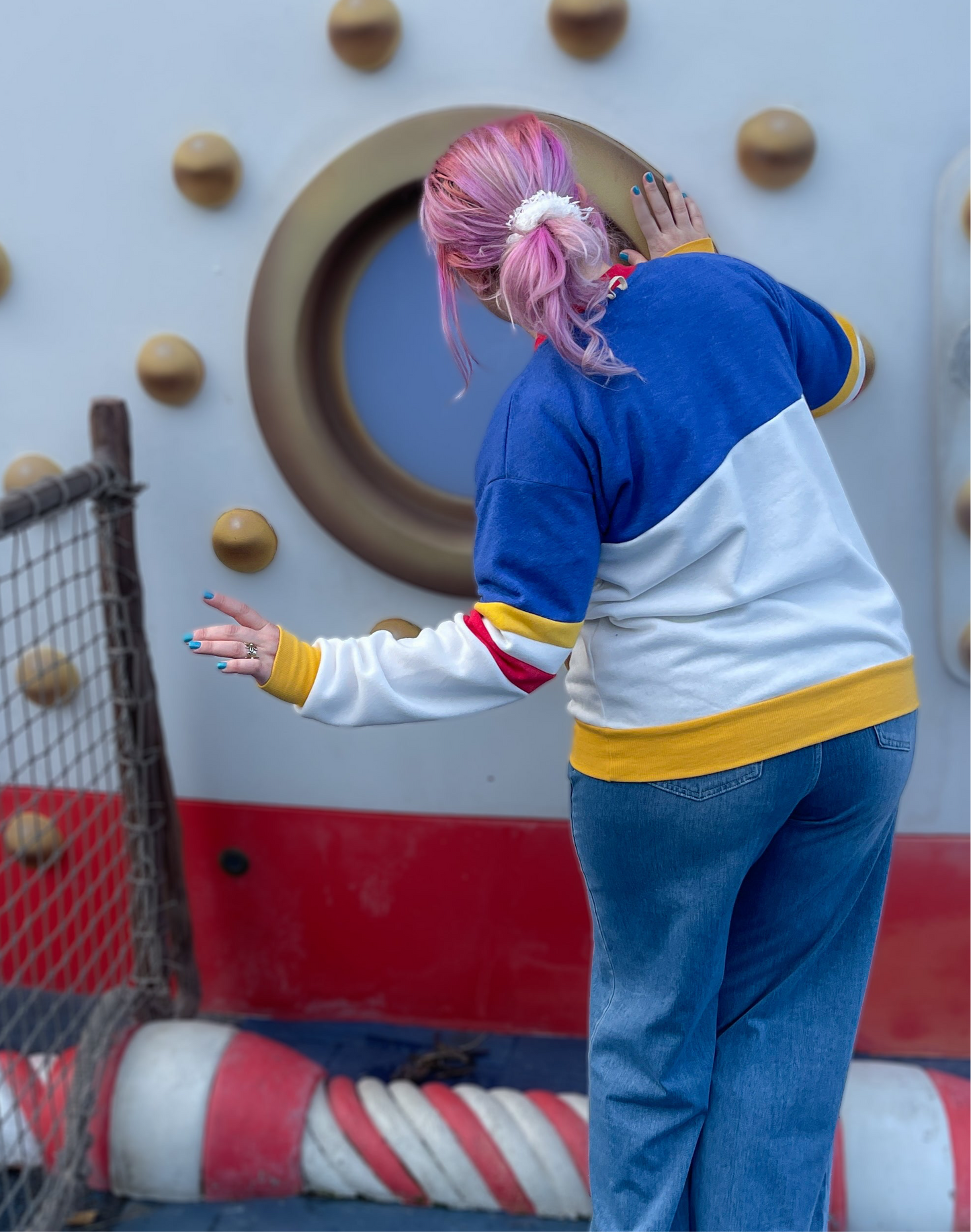 The Sailor Sweatshirt - Women's Fit