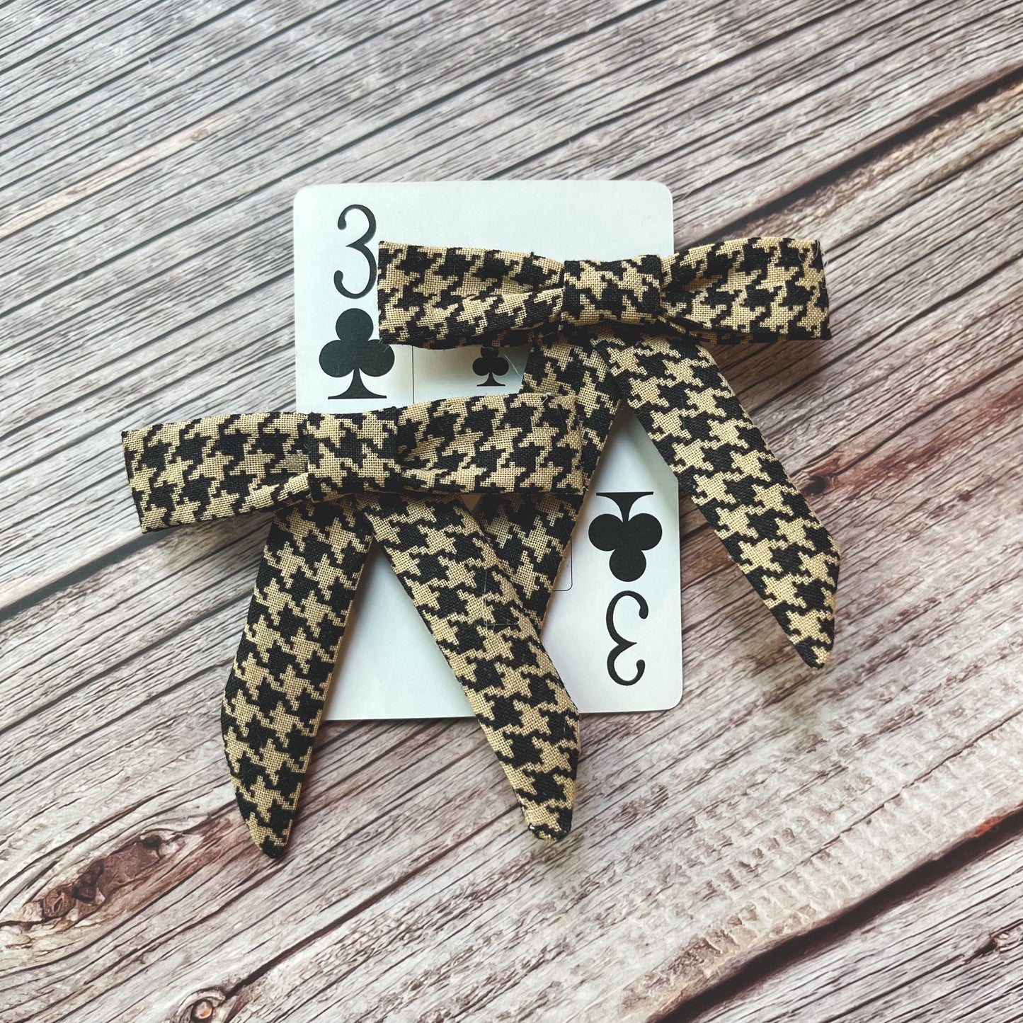 Houndstooth Vintage Fabric Handmade Hair Bows