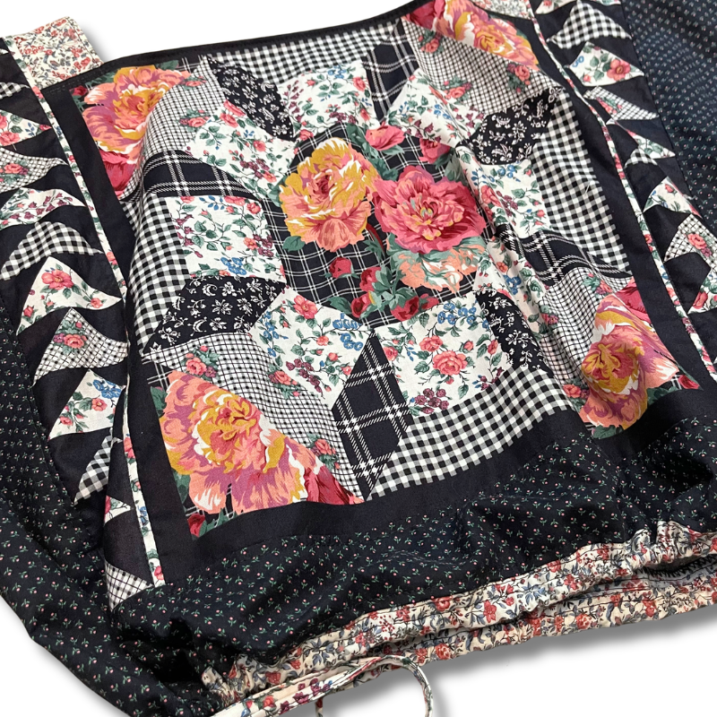 Black & Roses Quilt Boxy Crop Top - Size 2X/3X