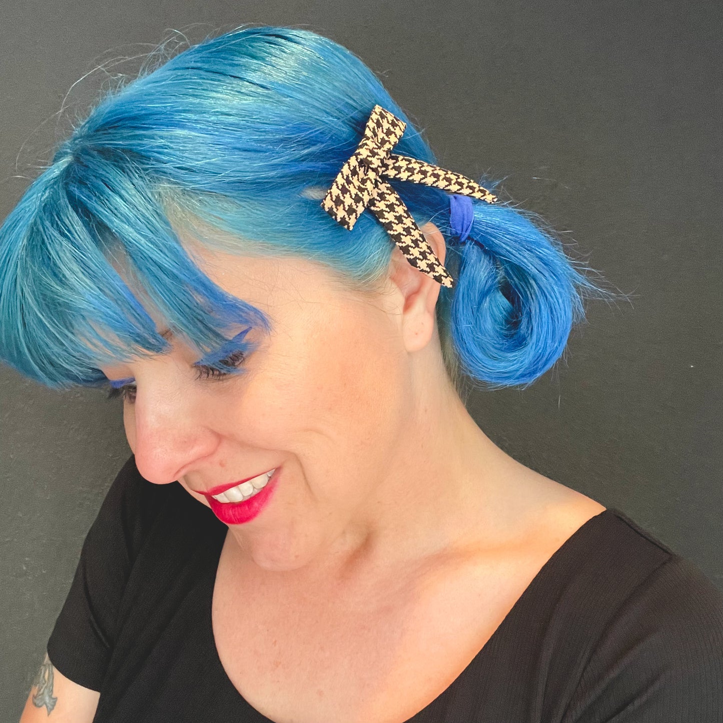 Houndstooth Vintage Fabric Handmade Hair Bows