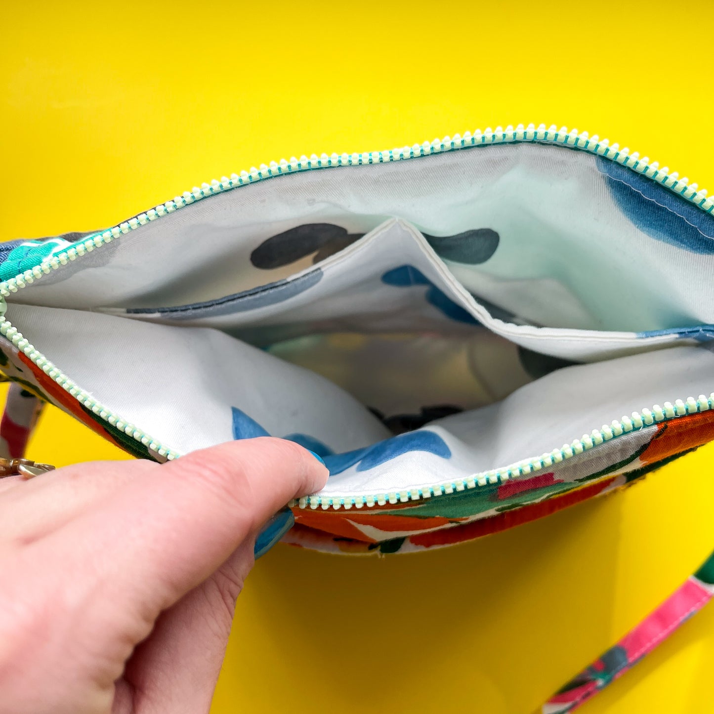 Totally 90s Cool Mickey Crossbody Purse