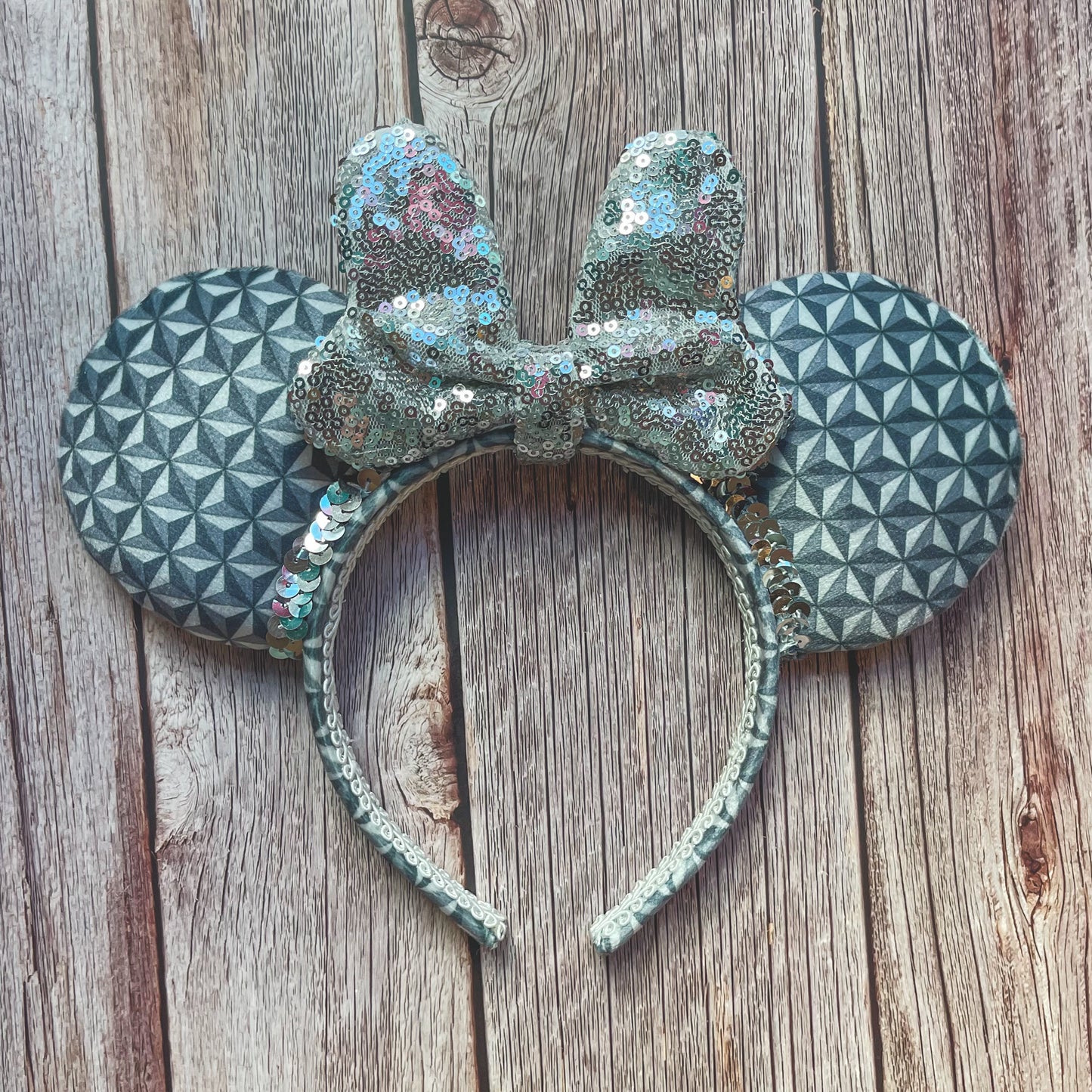 Grand & Miraculous Ear Headband - Classic Bow