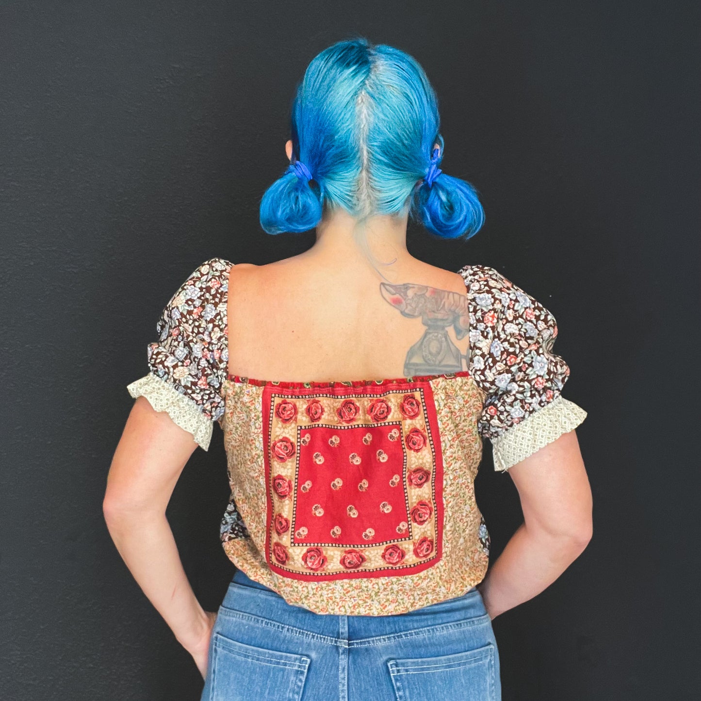Lasso Cowgirl Puff Sleeve Top Size XS
